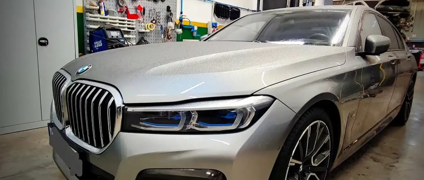 BMW szerviz a Decker Autó műhelyében – Budapest