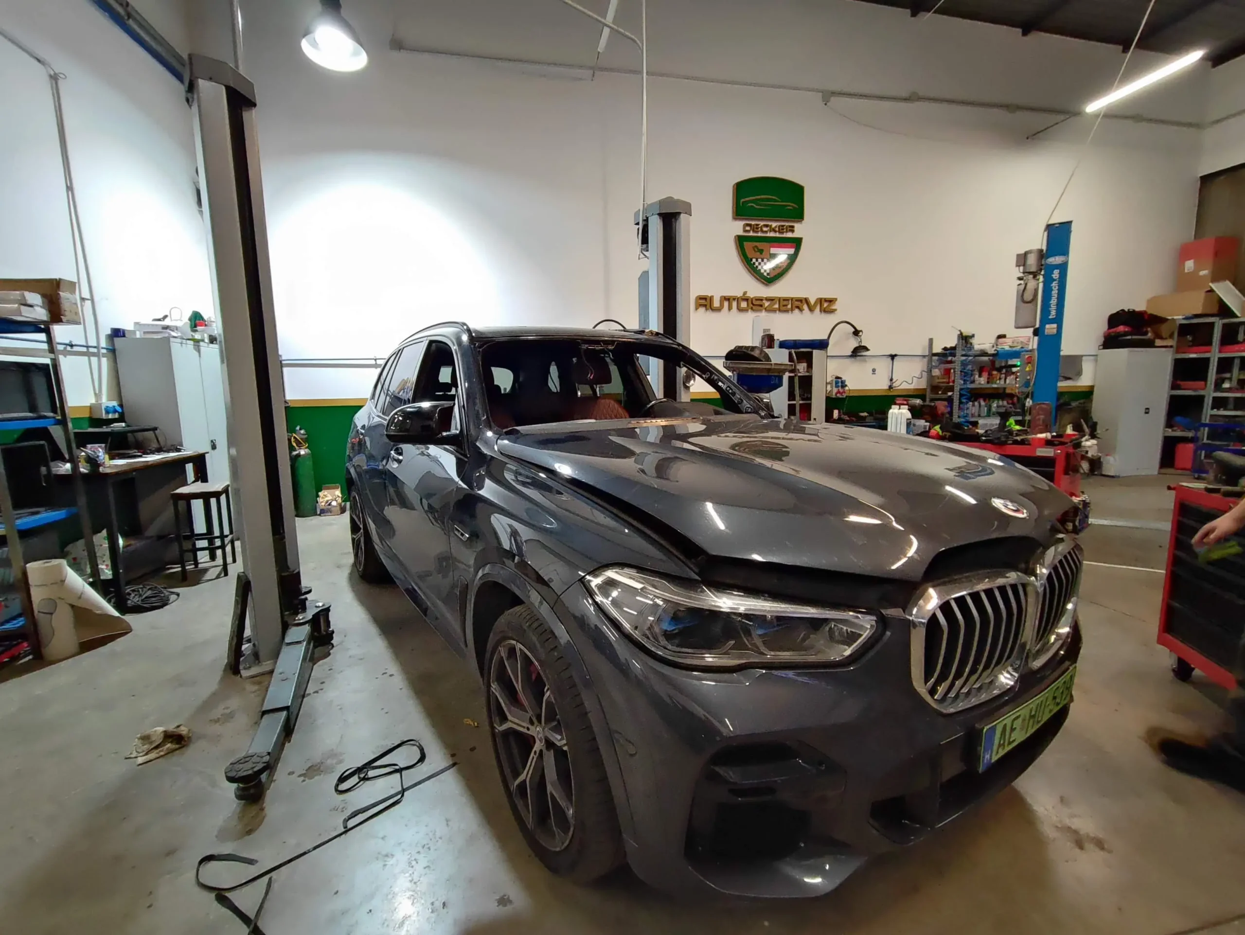 BMW javítása a Decker Autó budapesti szakszervizében
